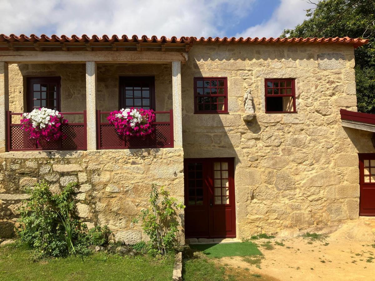 Casa Do Cruzeiro Do Outeiro -Comfort And Tradition Ponte de Lima Luaran gambar